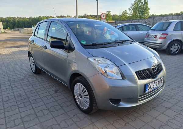 Toyota Yaris cena 15900 przebieg: 111000, rok produkcji 2008 z Ślesin małe 154